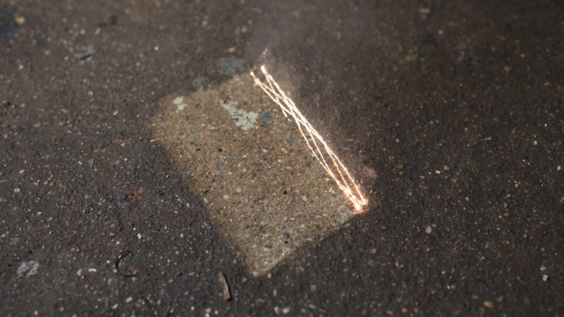 Foto 29.04.21, 14 34 16 (1) Mobile Laserreinigung entfernt Öl und Fett von Untergrund